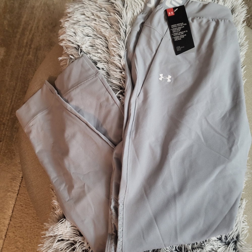 SOLD Women under Armour hoodie and jogger